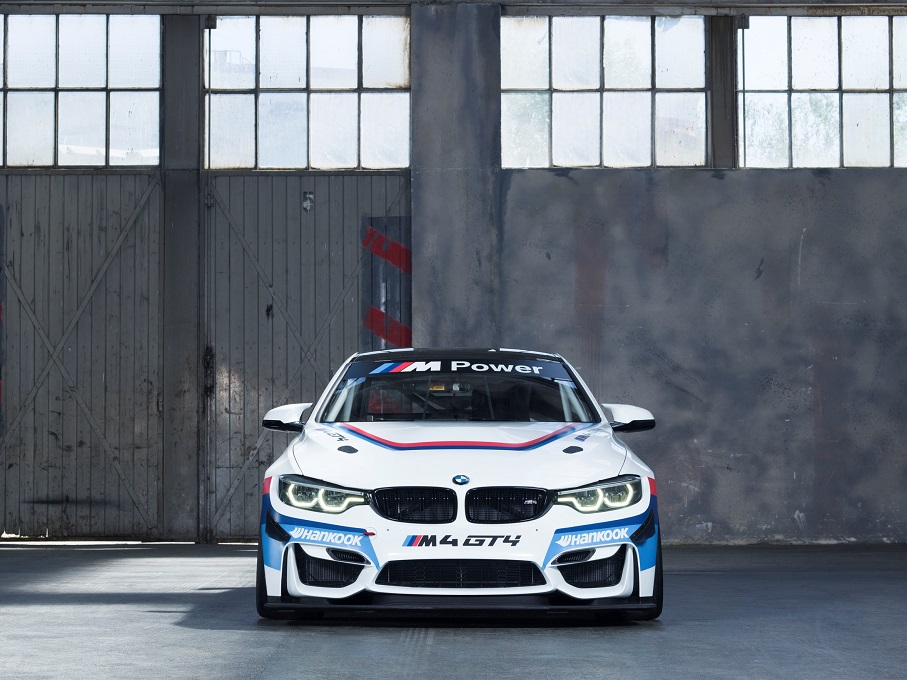 H κατάλληλη στιγμή για το Nürburgring 24 Hours: Έναρξη πωλήσεων της νέας BMW M4 GT4